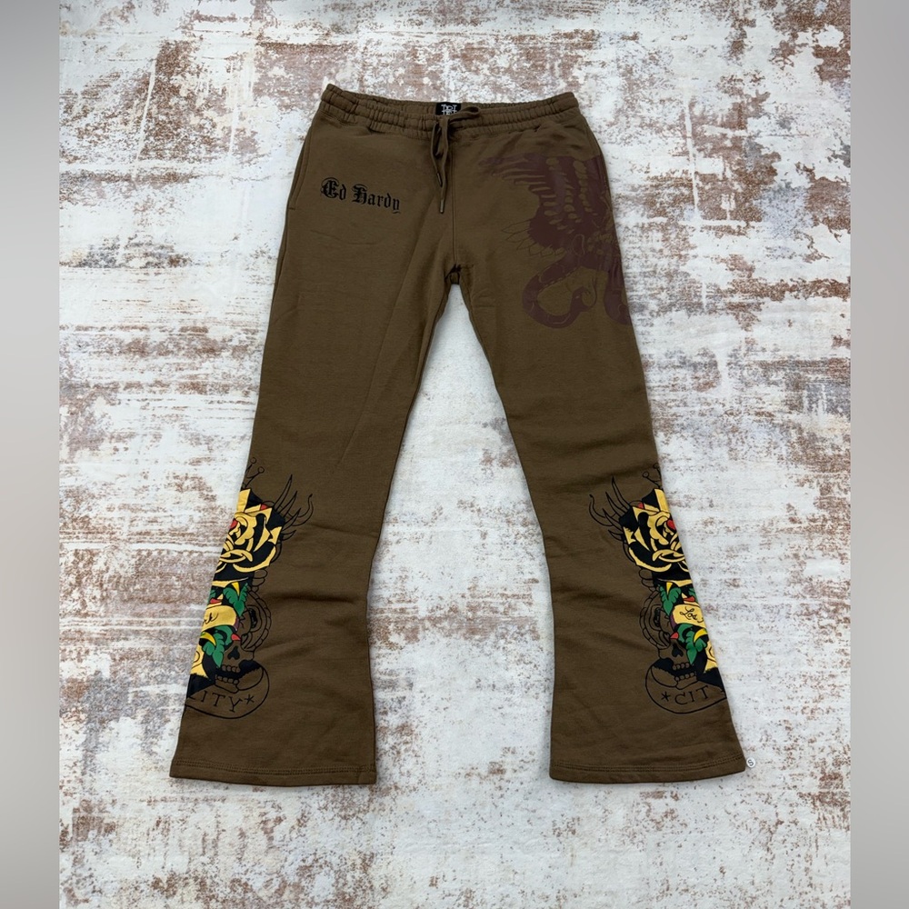 Y2k ED hardy bootcut sweatpants size ( M/L) USE
